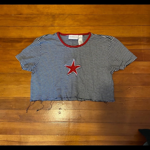 Cropped 2000s style t shirt - Picture 1 of 2